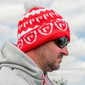 FOX RAGE RED & WHITE BOBBLE HAT