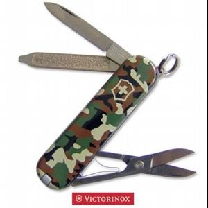 VICTORINOX CLASSIC SD CAMO