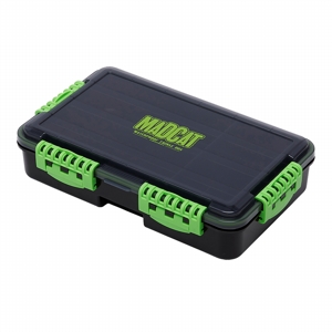 MADCAT TACKLE BOX 4 COMPARTMENTS